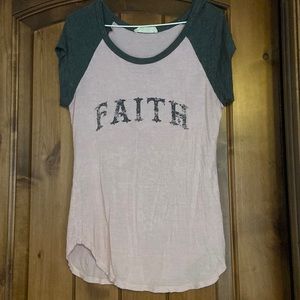 23 love street pink and grey tee